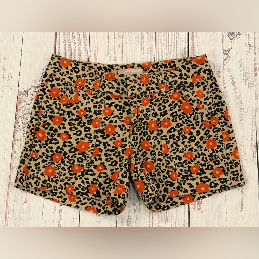 Banana Republic Shorts Women 00 Low Rise Leopard Animal Print Floral 100% Cotton